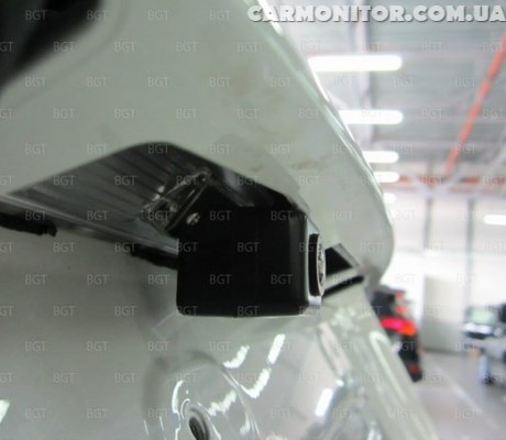 Автомобильная камера заднего вида вместо штатной для Toyota RAV4 2012+